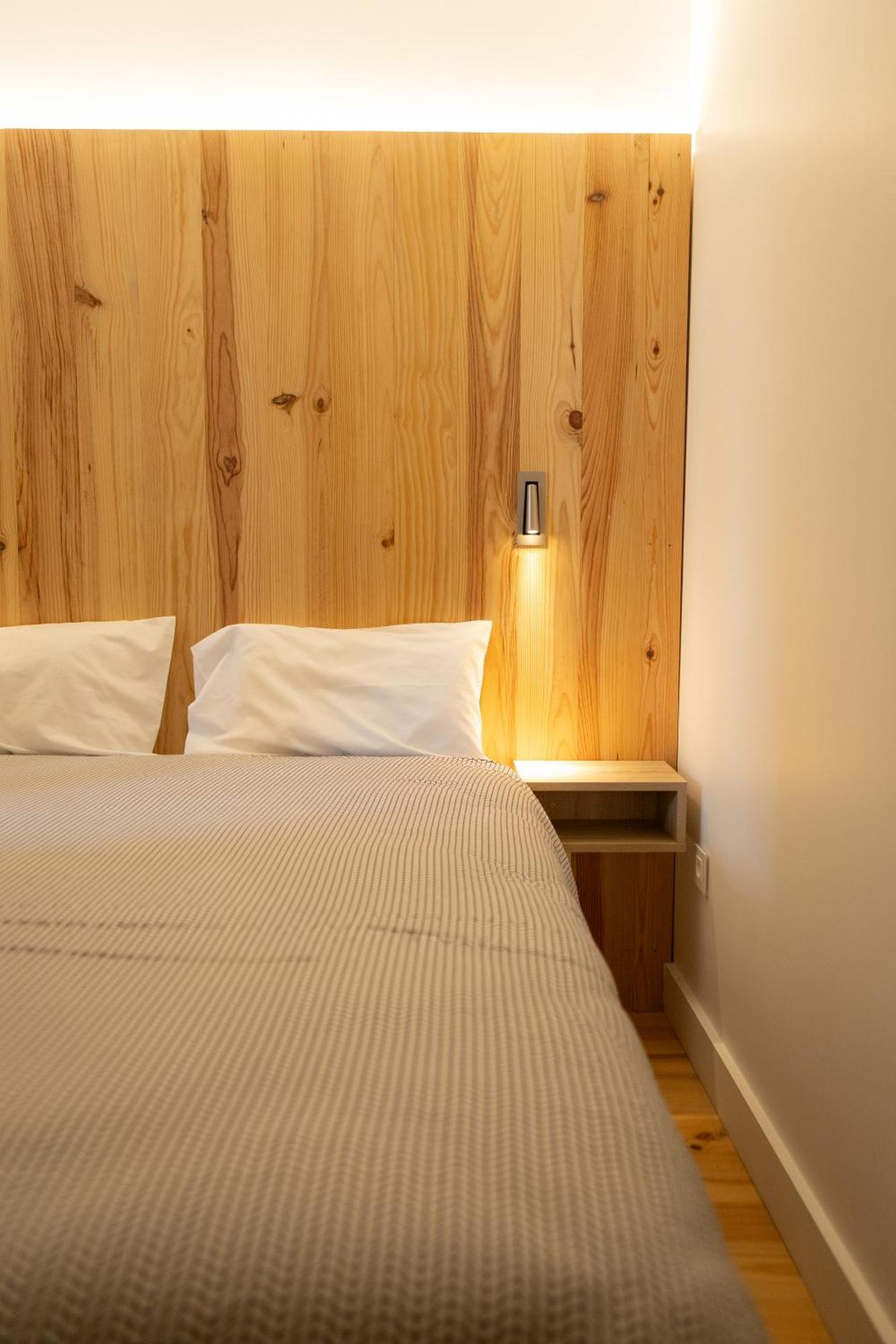 Le Bercail Bed and Breakfast Lacaze Buitenkant foto